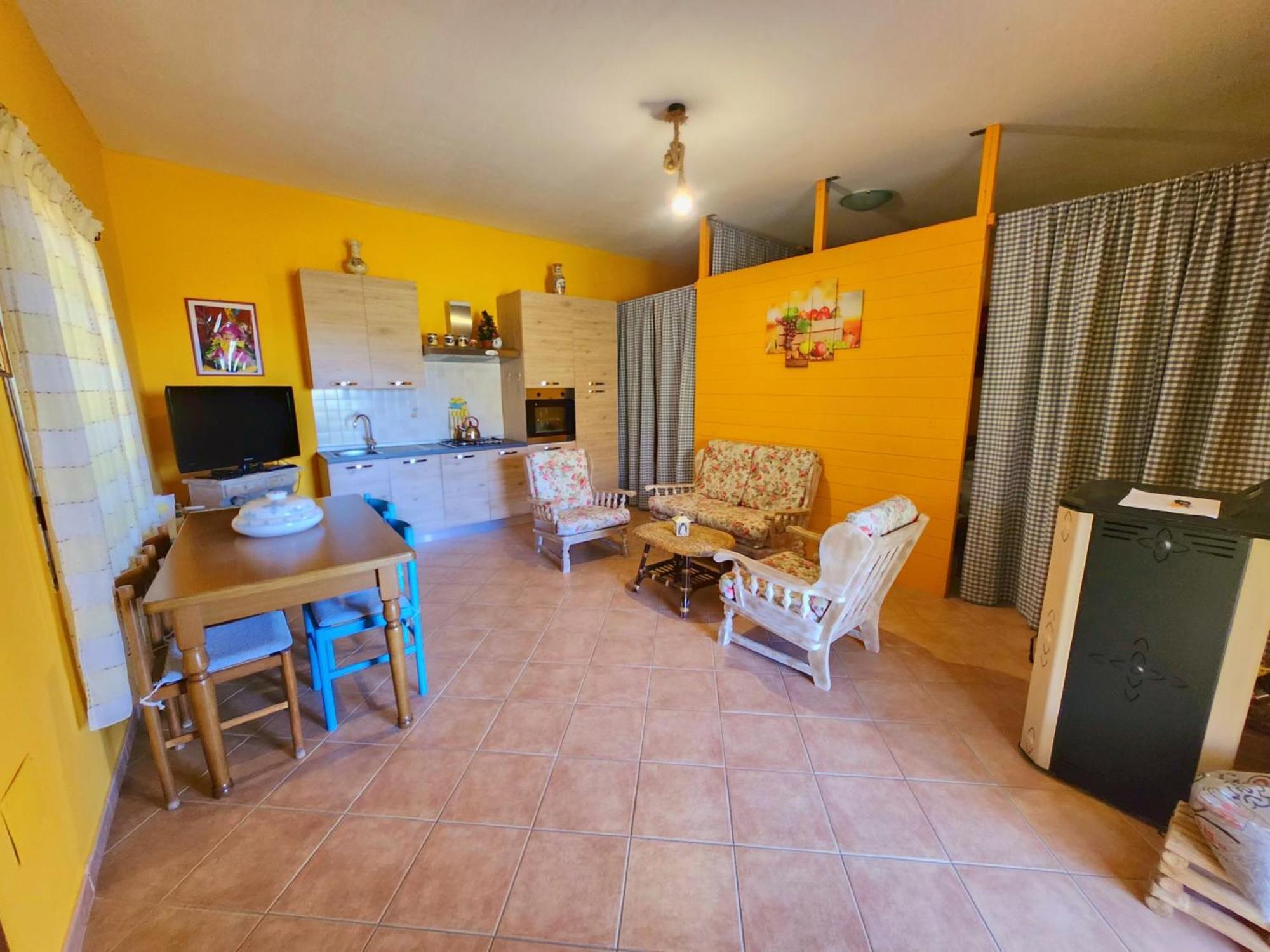 Panoramic House Oliena Exterior foto